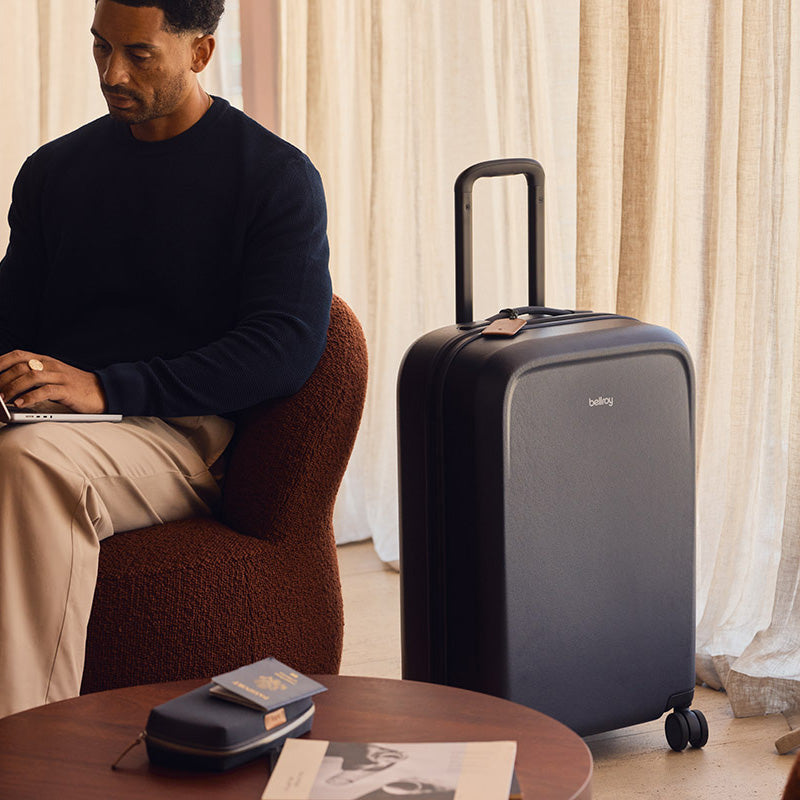 Bellroy Transit Check-In, Black