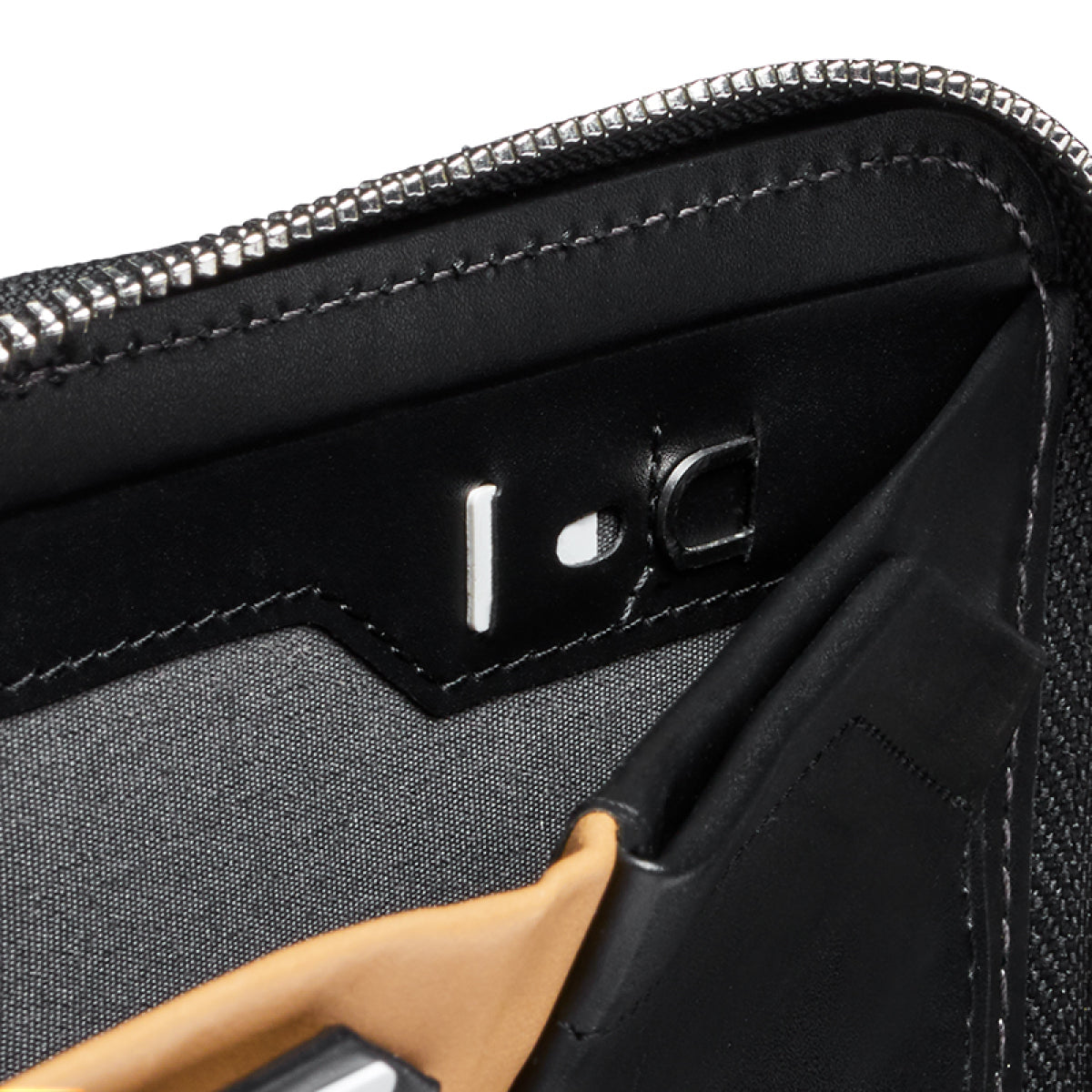 Bellroy Zip Wallet, Black