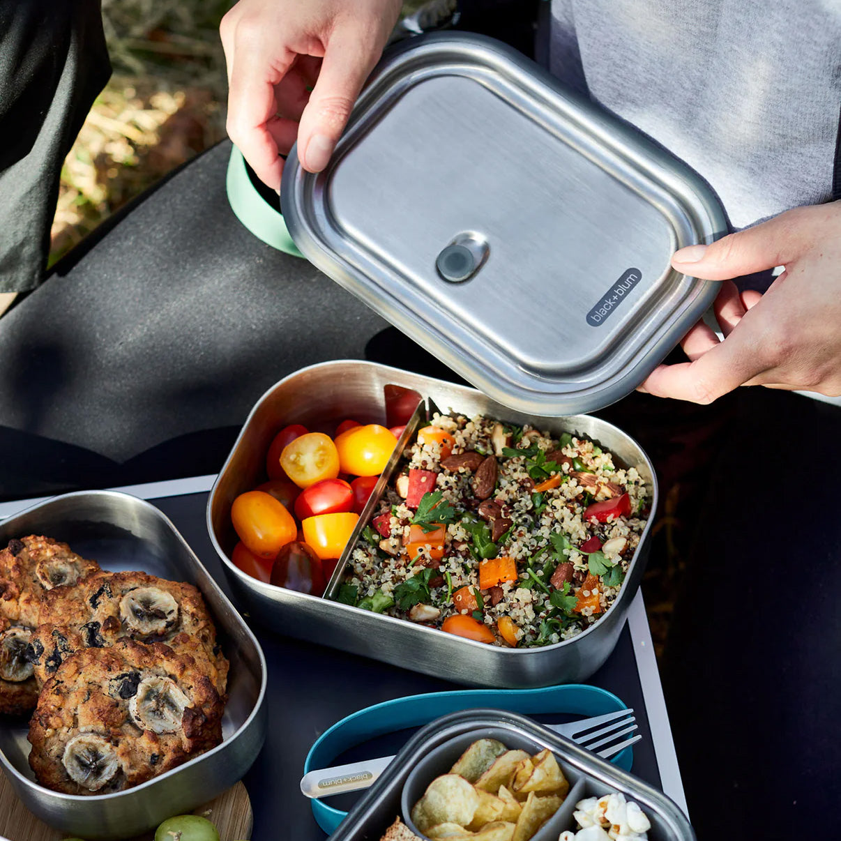 Black + Blum Stainless Steel Lunch Box Large, Olive