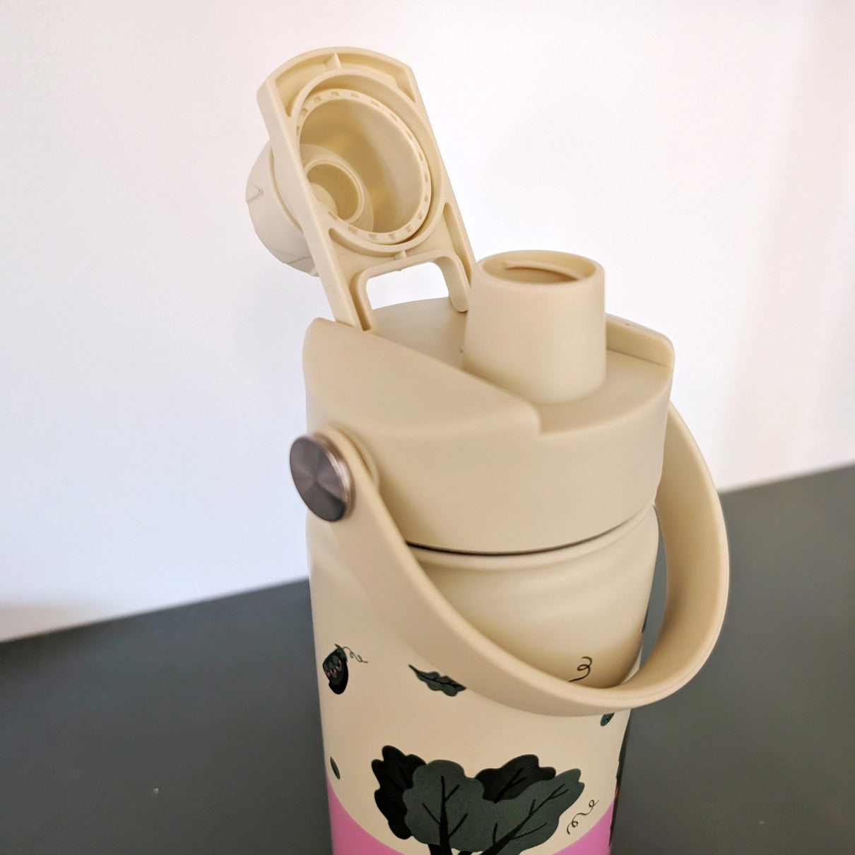 The Cotton Cloud Strawless Lid For Stainless Steel Bottles