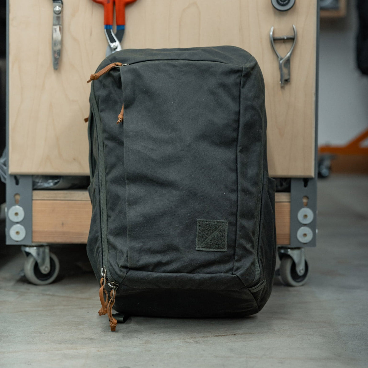 EVERGOODS Civic Travel Bag 26L, Waxed Olive, bilde 5