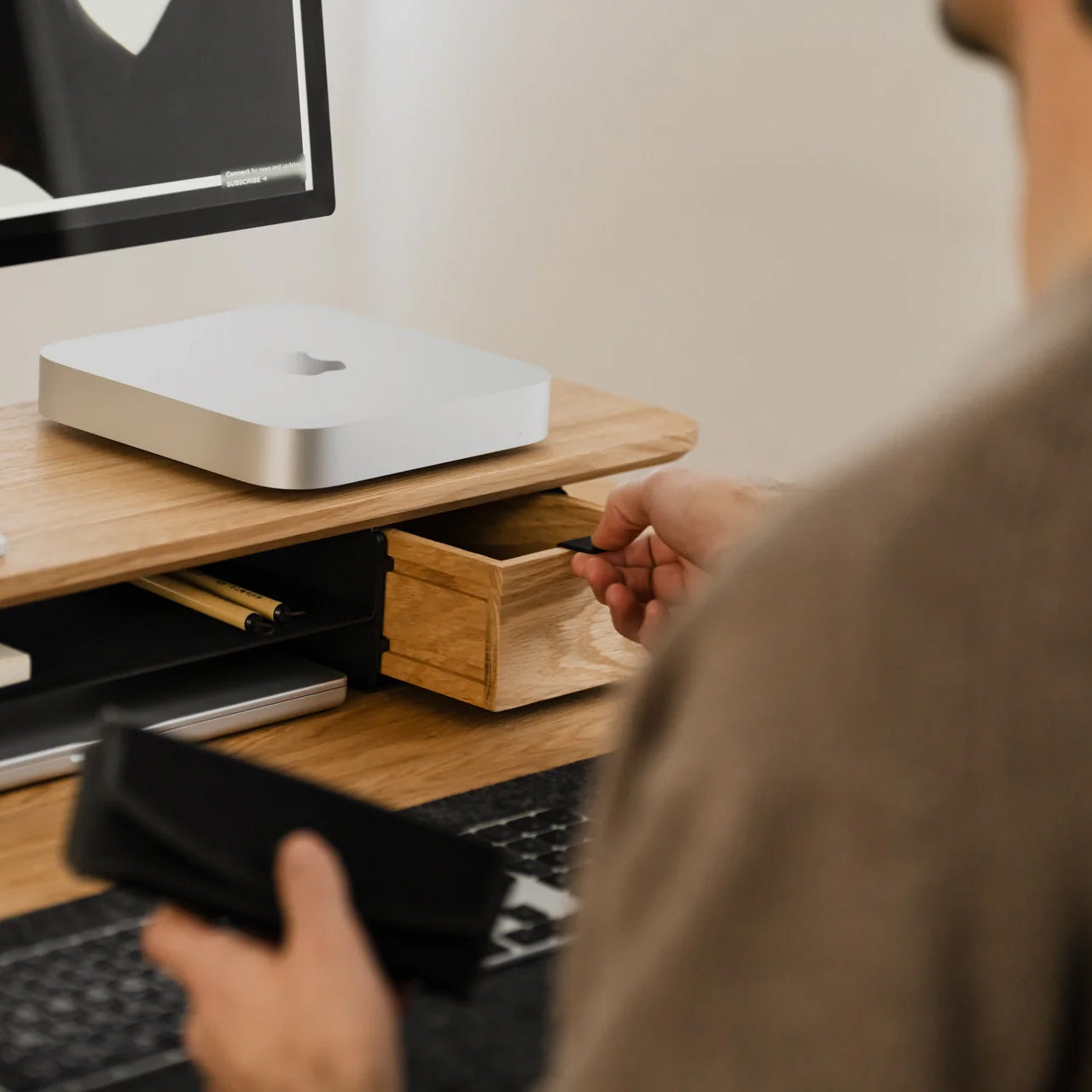 Oakywood Desk Shelf Pro Single Drawer, Oak/Black