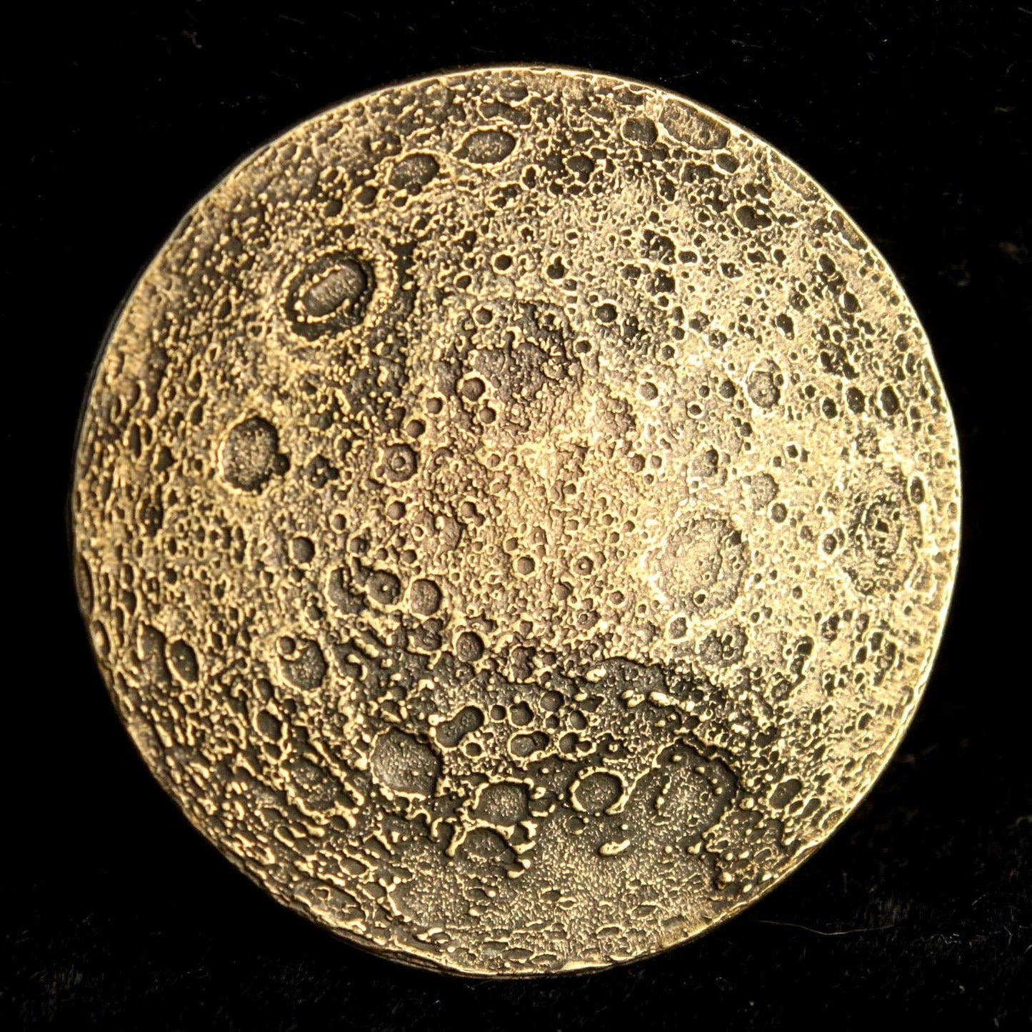 Shire Post Mint Harvest Full Moon Brass Coin Small 26mm