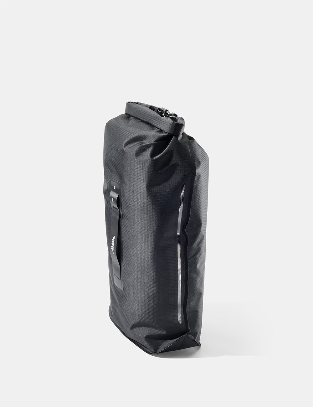 Matador FlatPak Drybag 8L V2, Charcoal, produkt- og bruksbilde 3