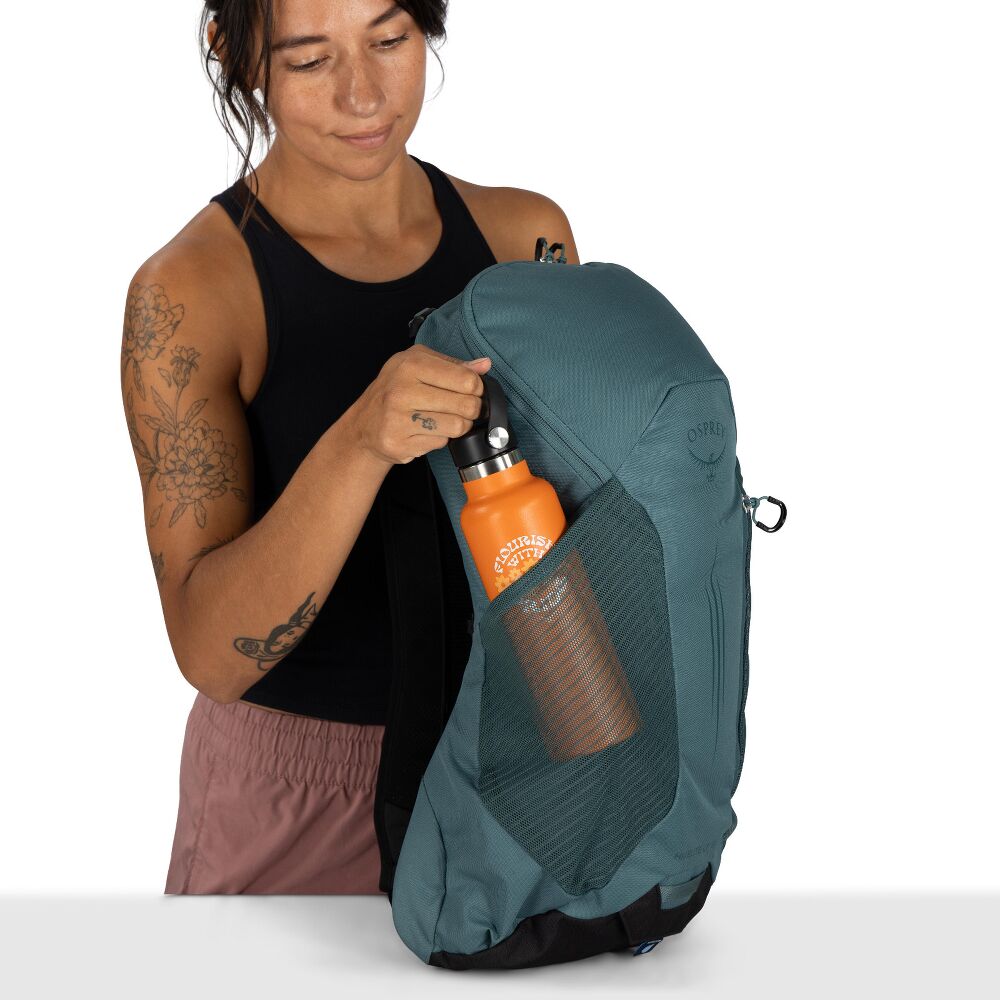 Osprey Hikelite™ LT 16 Hiking Backpack, Tundra Green