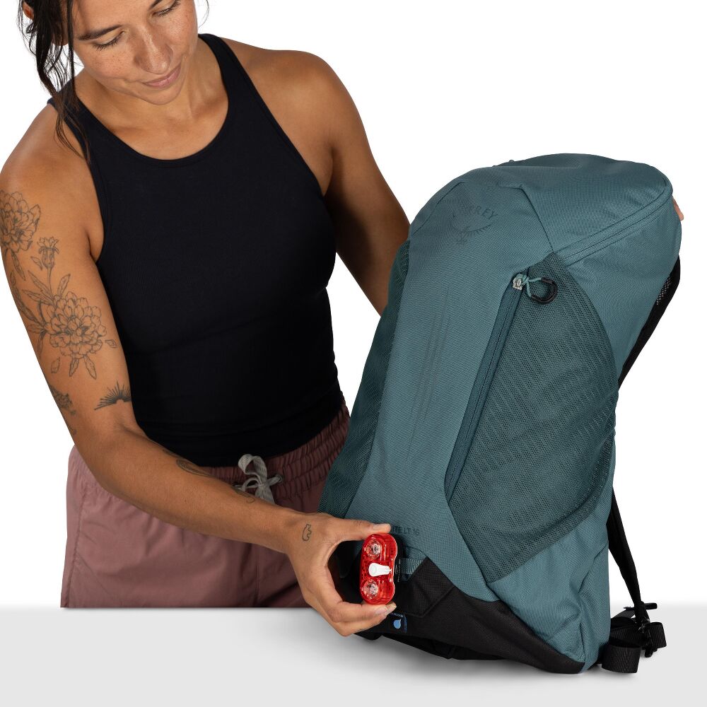 Osprey Hikelite™ LT 16 Hiking Backpack, Tundra Green