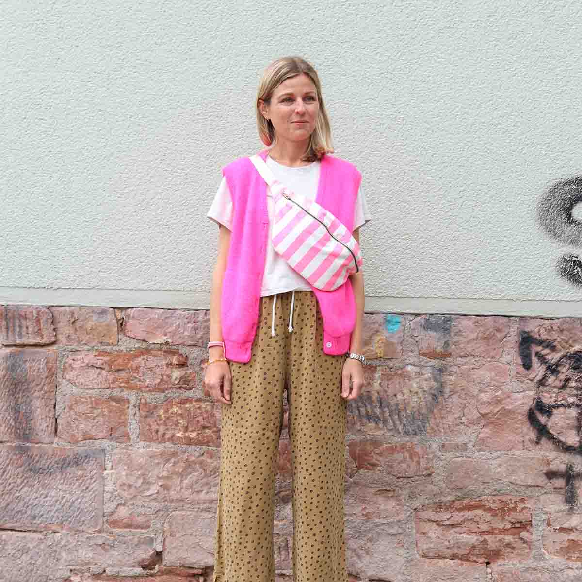 Rose in April Bum Bag Stripes, Neon pink