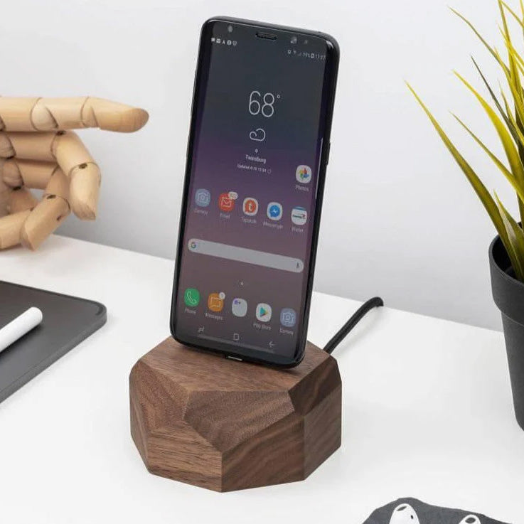 Oakywood Smartphone Dock USB-C, Walnut