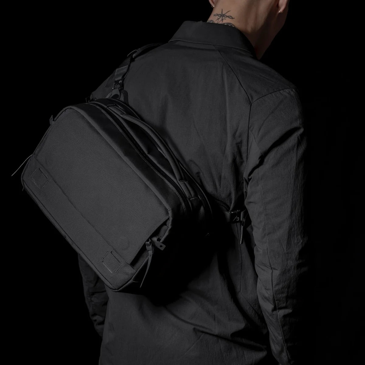 Black Ember Grip Sling 12 Embertex™ Pfas Free 12L, Jet Black