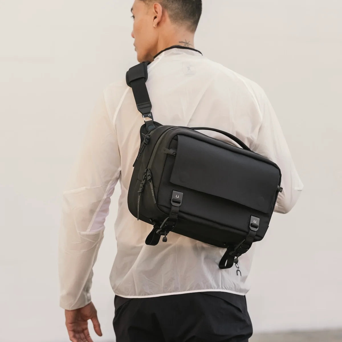Black Ember Grip Sling 12 Embertex™ Pfas Free 12L, Jet Black
