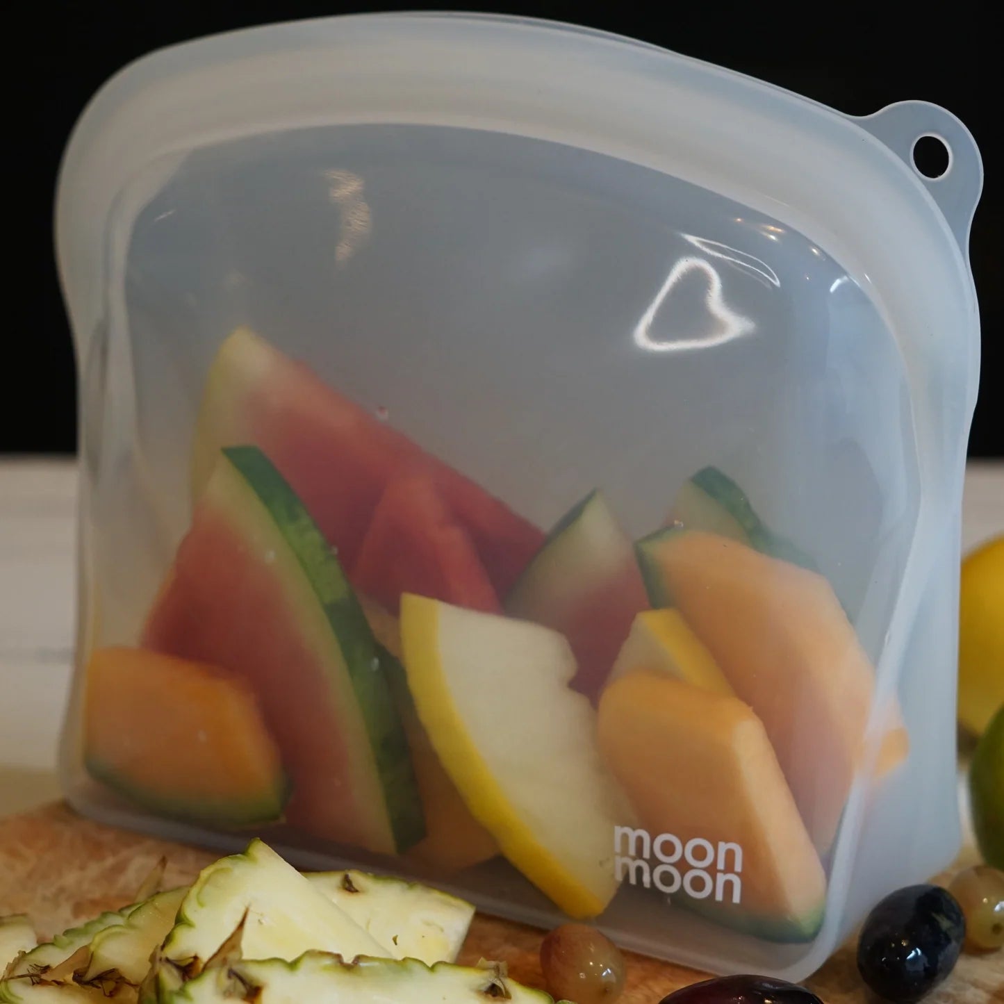 Moonmoon Reusable Silicone Freezer Bags Free-Standing 1200ml Set of 2, Clear