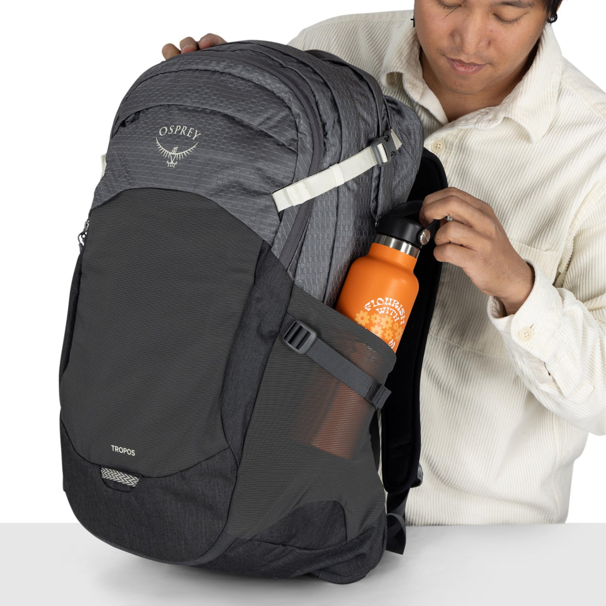 Osprey Tropos 32 Backpack i Phantom Grey Heather, detaljbilde