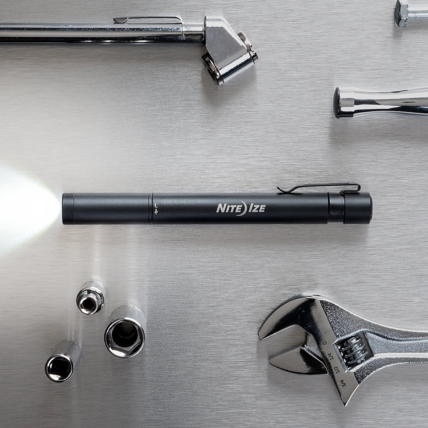 Nite Ize Radiant™ Rechargeable Pen Light
