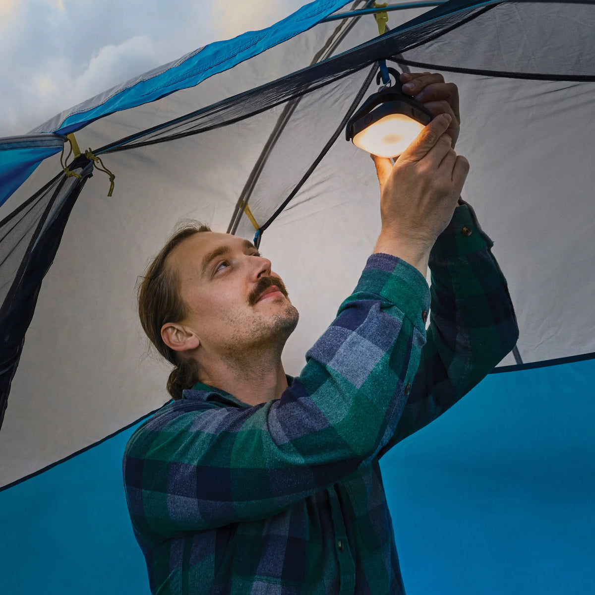 Nite Ize Radiant™ Revolve™ Rechargeable + Solar Lantern