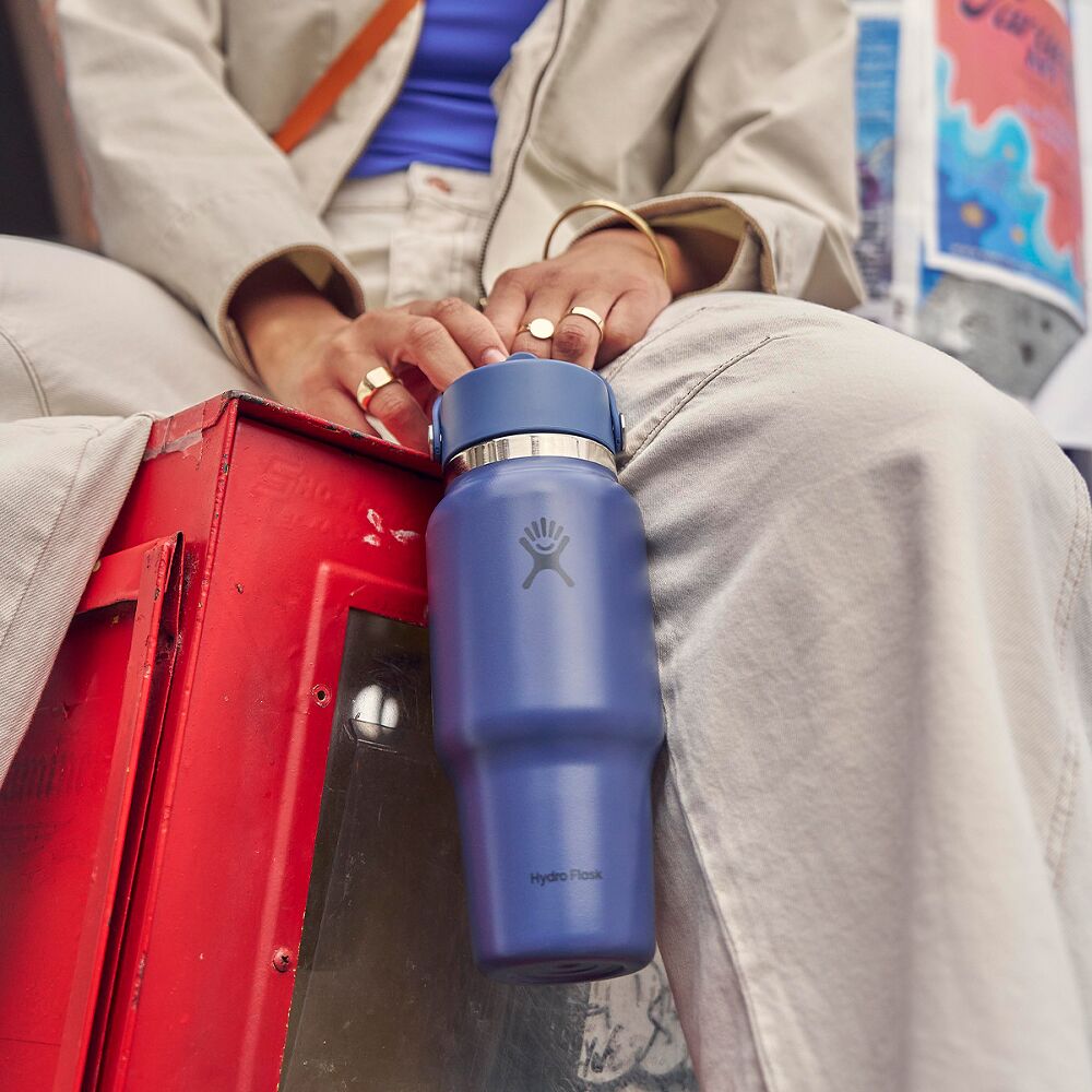 Hydro Flask Wide Flex Straw Travel Bottle 24oz, Harbour Blue