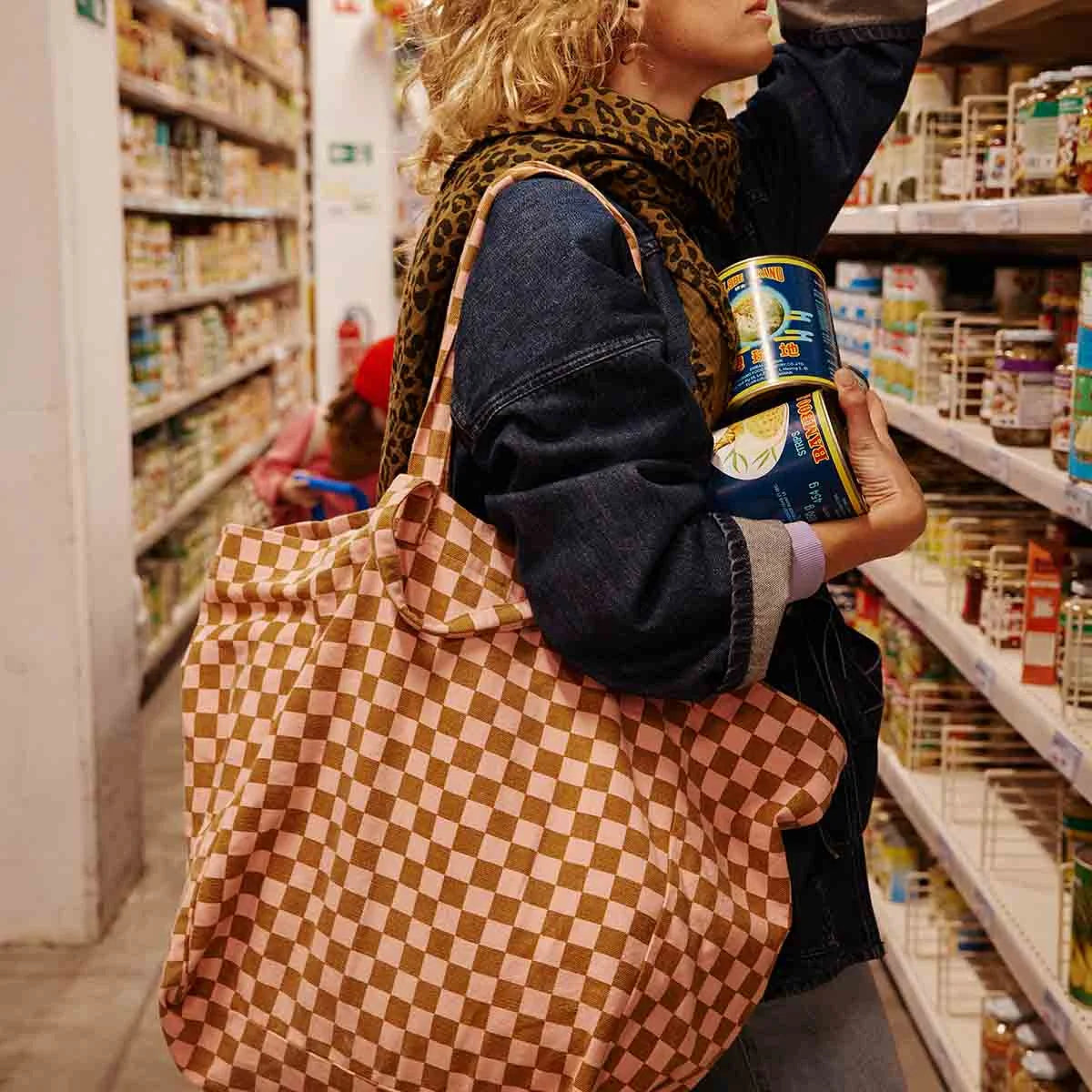 Rose in April Elisa Tote bag Checkerboard, Strawberry / Caramel