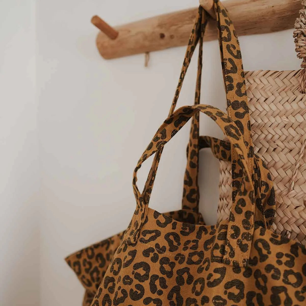 Rose in April Elisa Tote bag Graou, Caramel