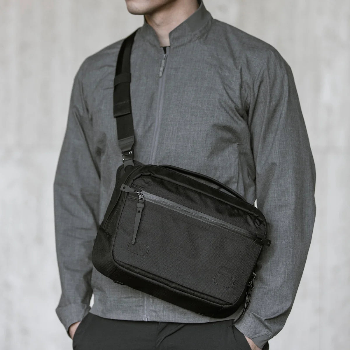 Black Ember Grip Sling 09 Embertex™ Pfas Free 9L, Jet Black