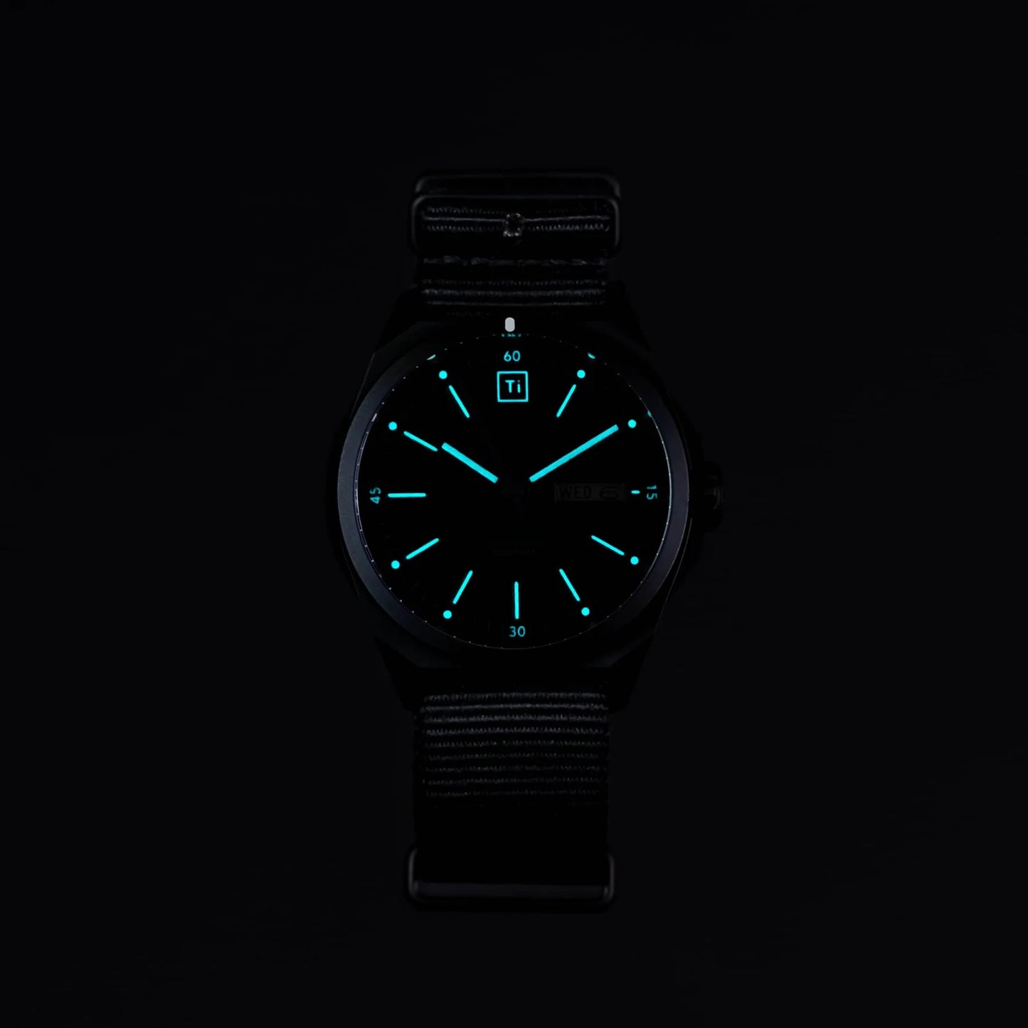 Big i Design Ti Field Watch Solar Driven, Black