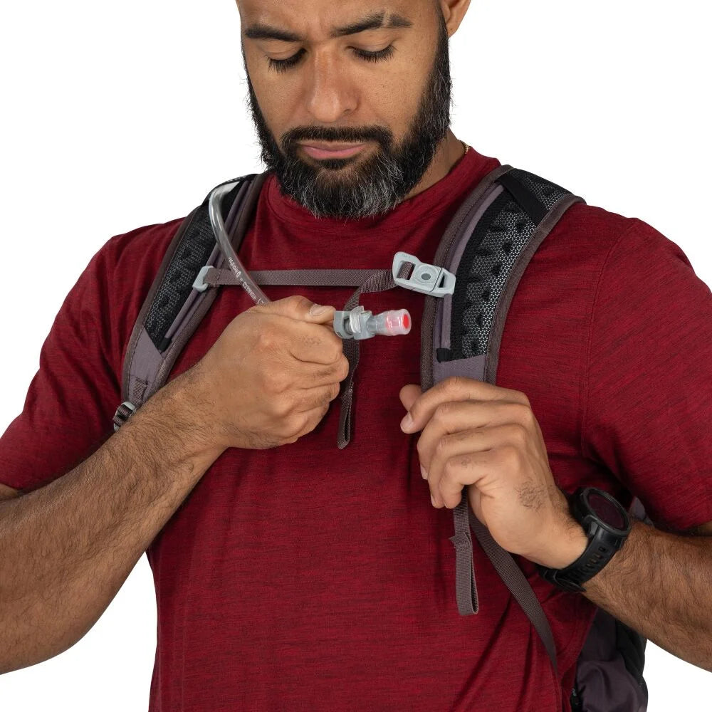 Osprey Sportlite™ 15 Hiking Backpack, Black