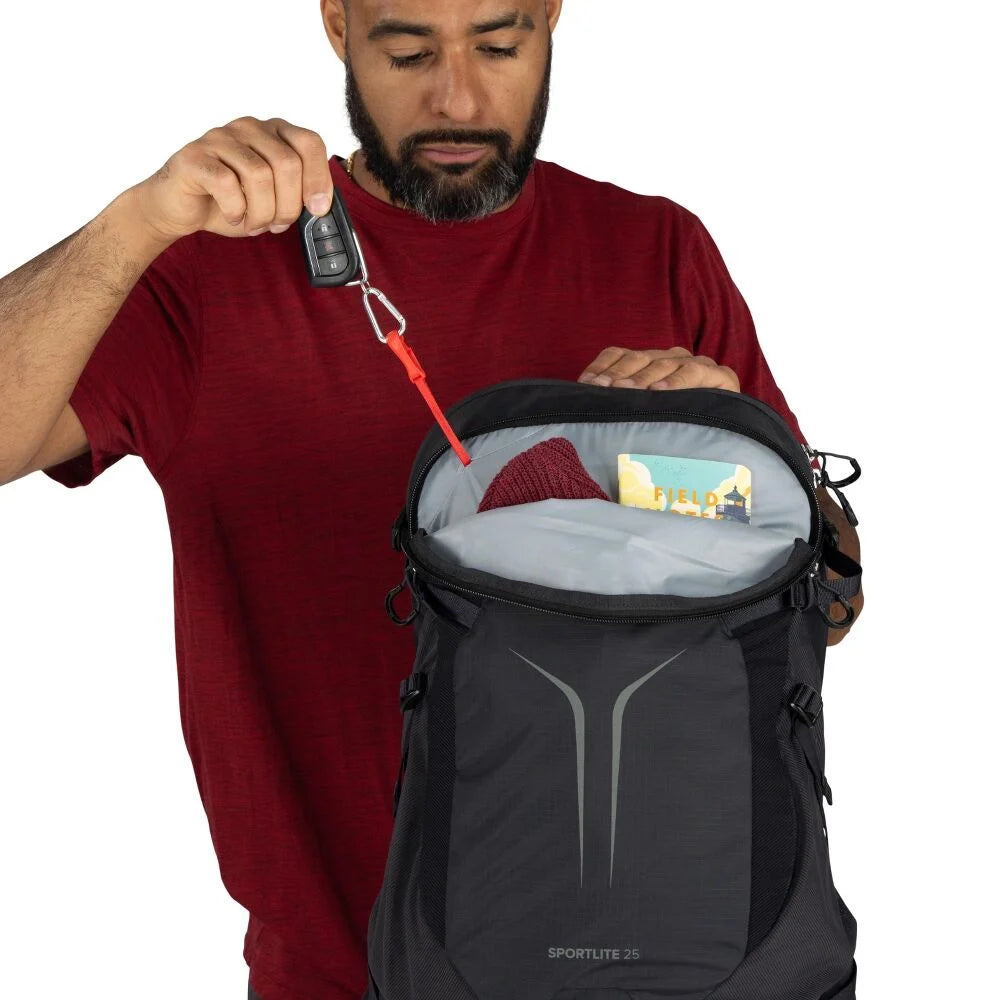 Osprey Sportlite™ 25 Hiking Backpack, Olive Tan
