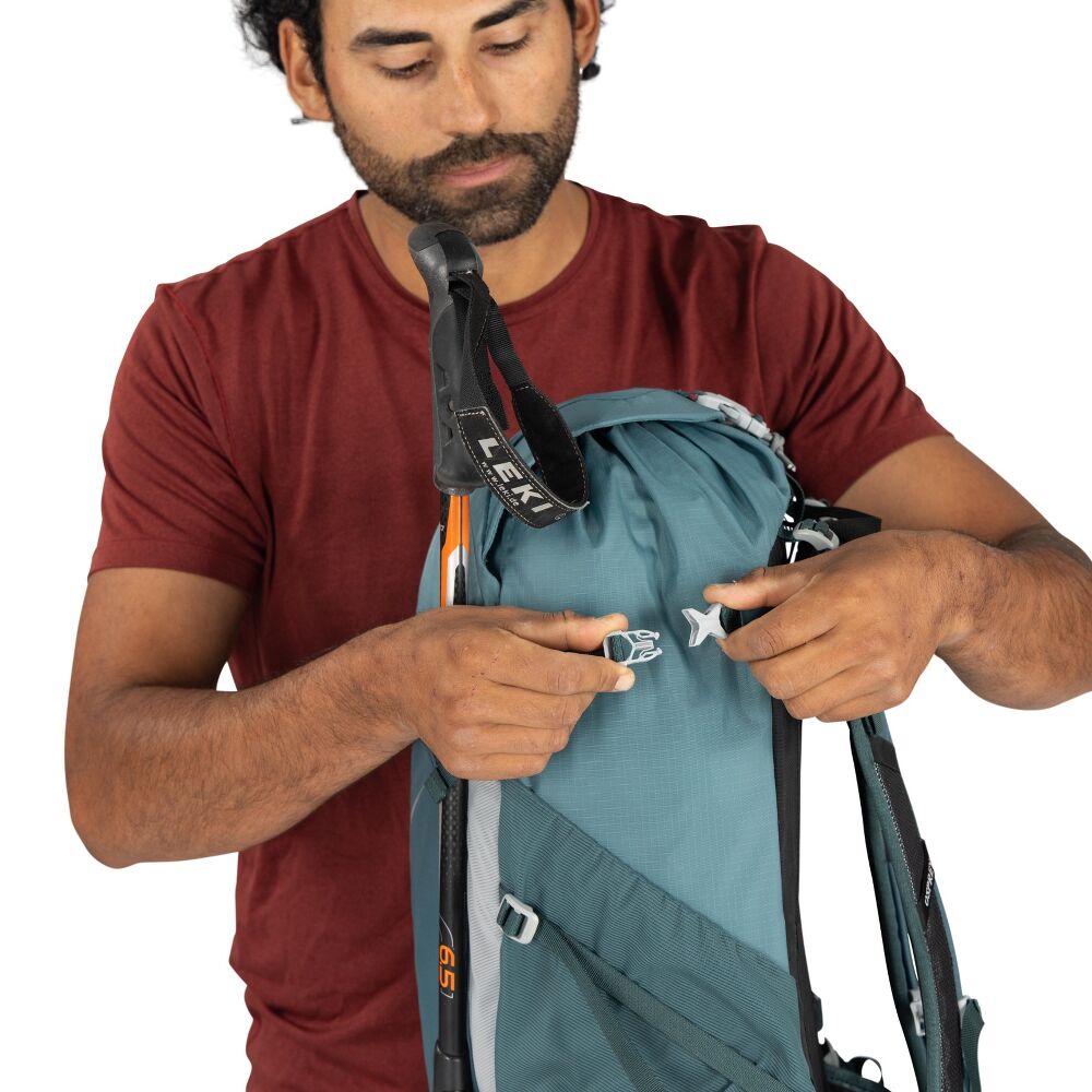 Osprey Sportlite™ 30 Hiking Backpack, Olive Tan