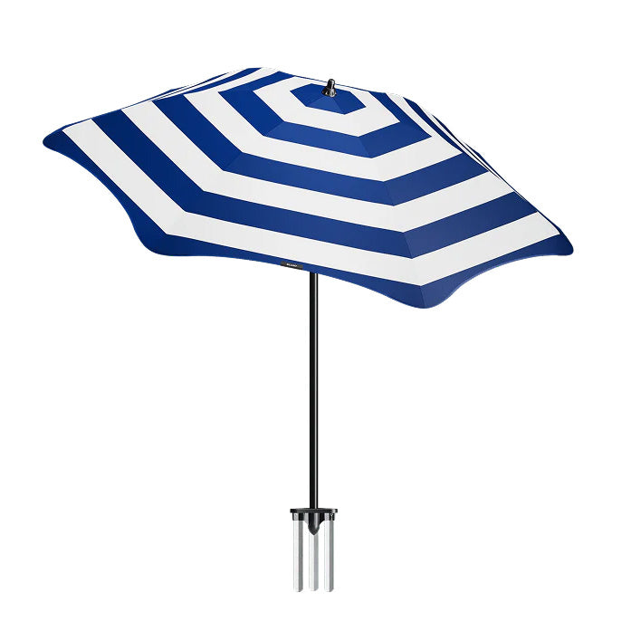Blunt Umbrella Beach, Sea