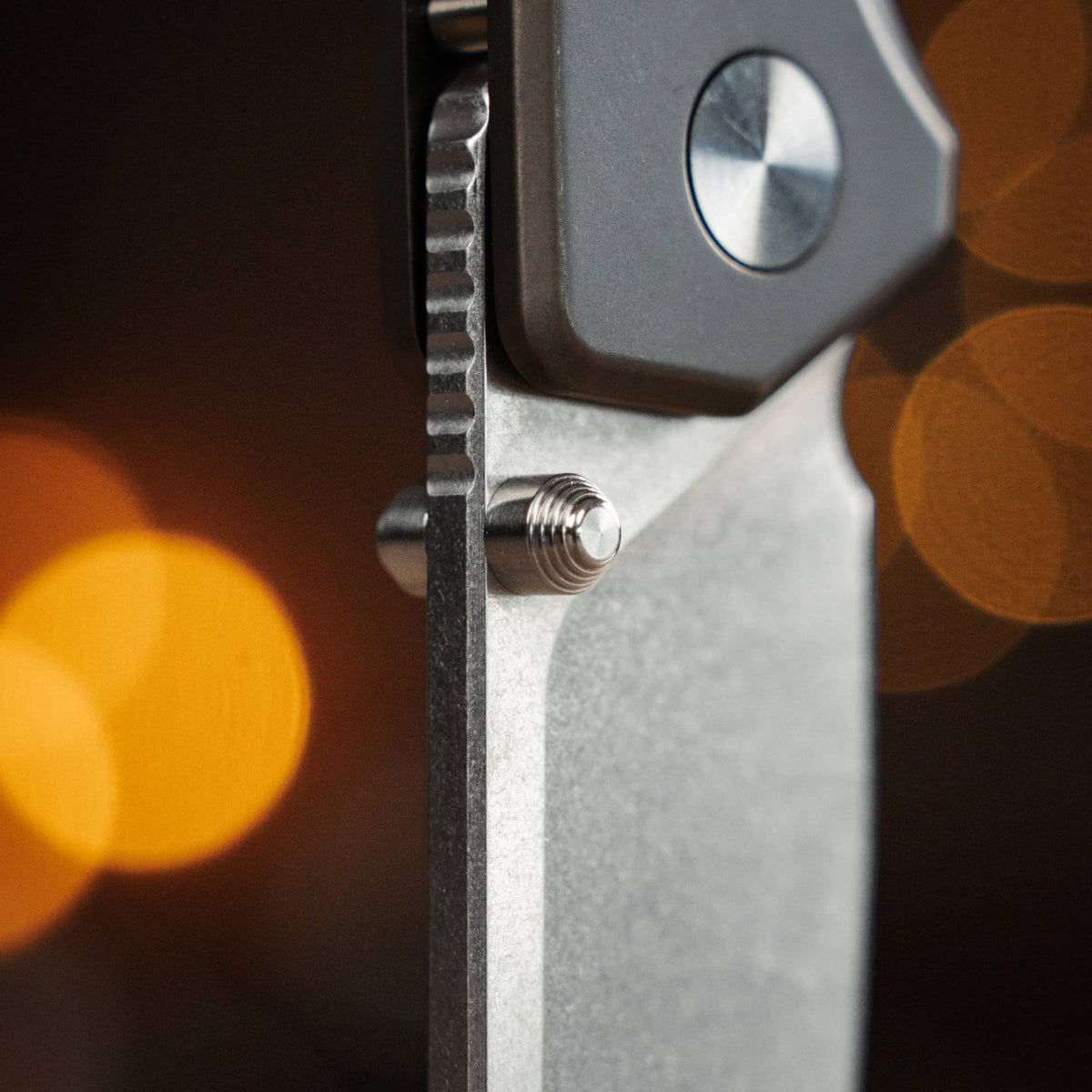 Big i Design Ti Manu Pocket Knife