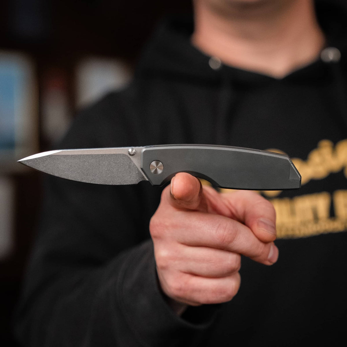 Big i Design Ti Manu Pocket Knife