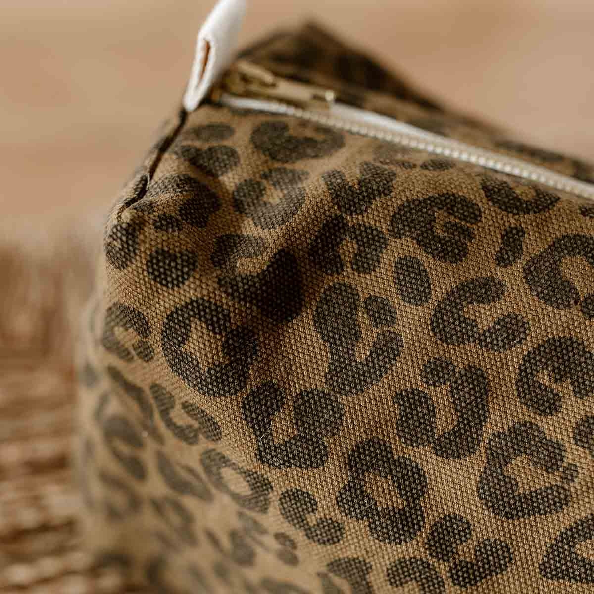 Rose in April Vic Wash Bag Graou, Olive