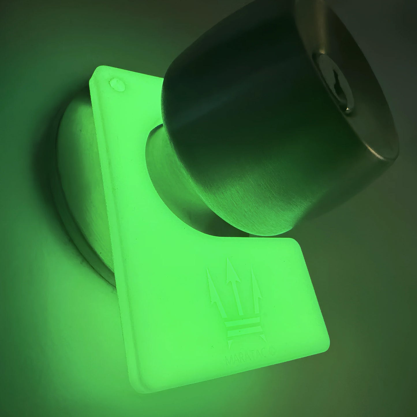 CountyComm Afterburner® Glow Door Safety Marker